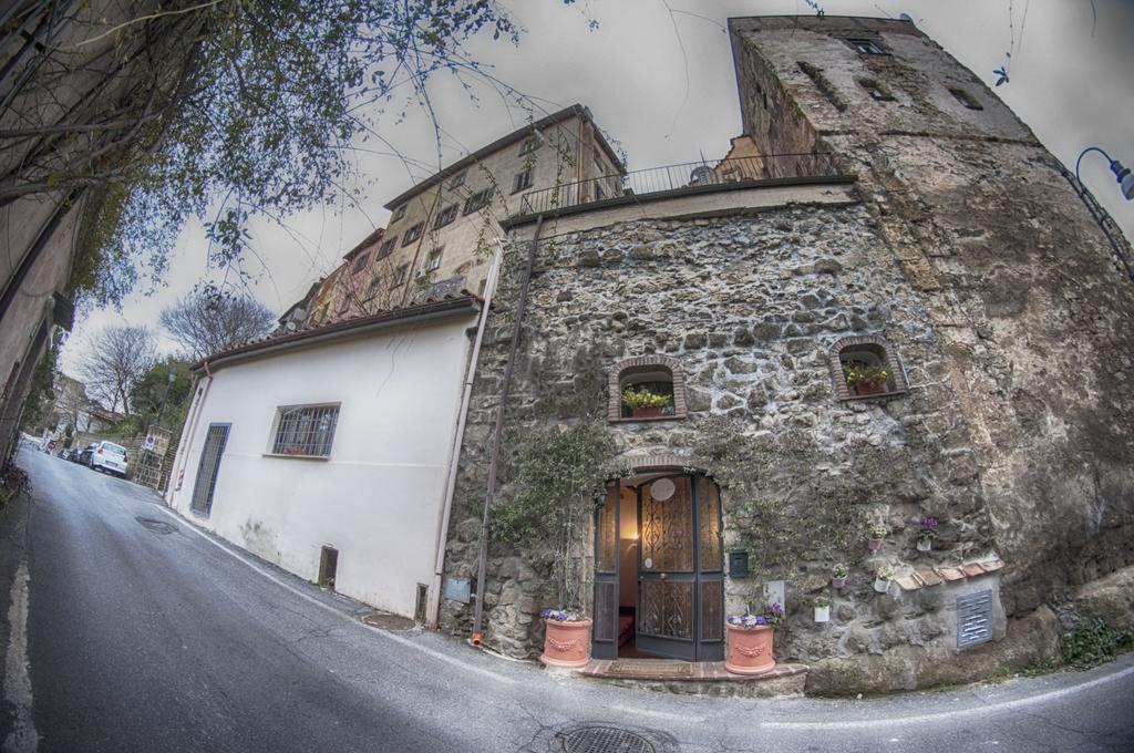Il Rosciolo Sulla Francigena Apartment Формело Екстериор снимка
